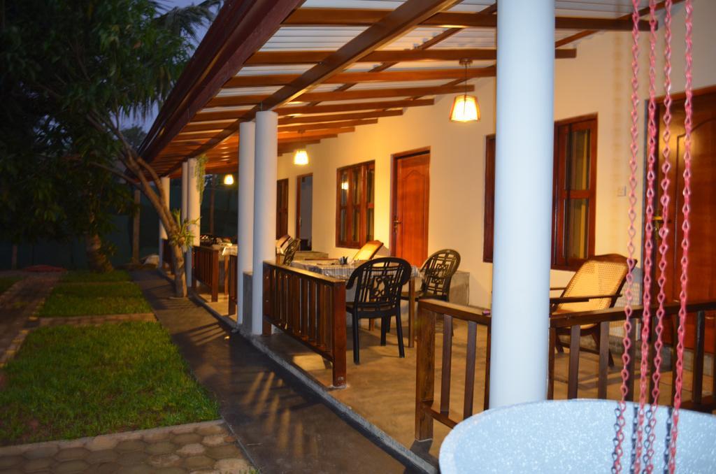 Luvi Lucas River Side Weligama Exteriör bild